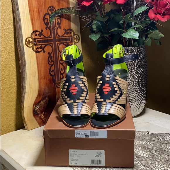 Coach Lorrie Mat Calf block heels - Picture 2 of 7